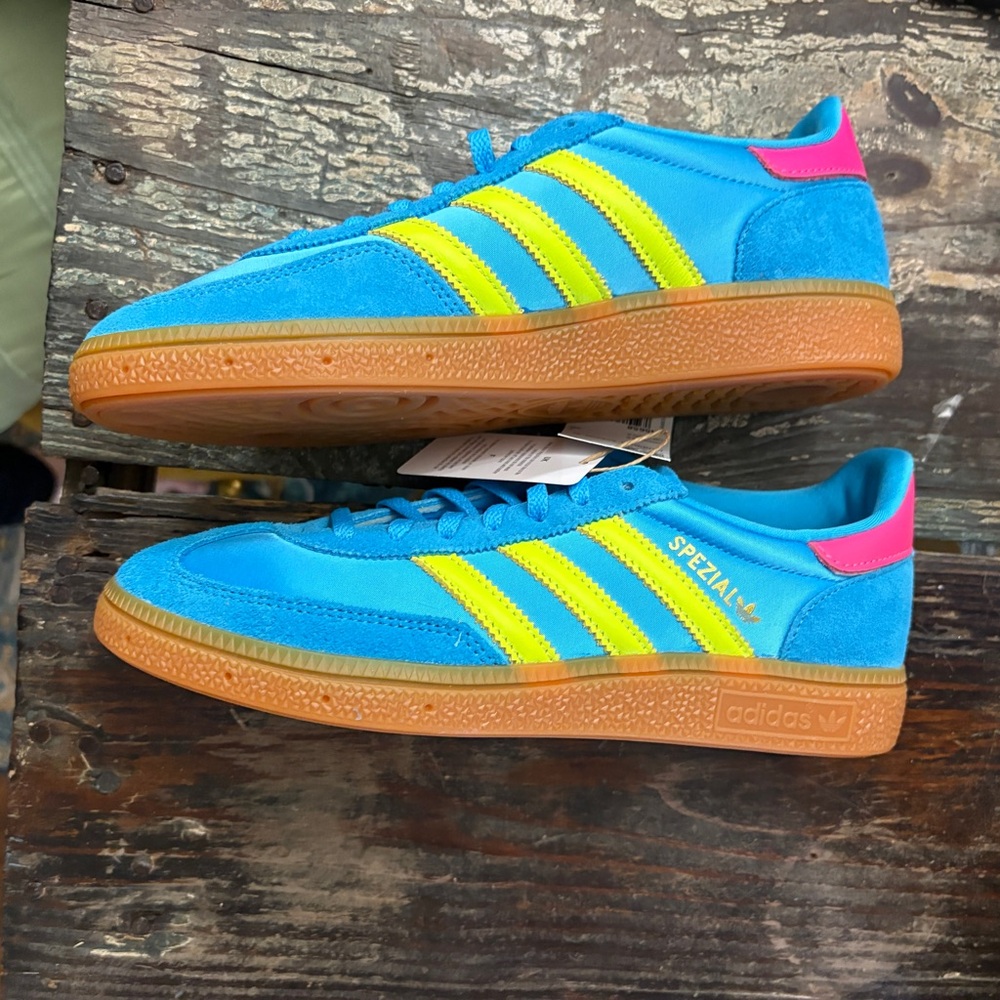 adidas Handball Spezial Blue Yellow Pink Gum Womens 7.5 New SKU ADHS-7.5-NB - Picture 3 of 9